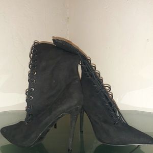 Women's dress stiletto heeled boots